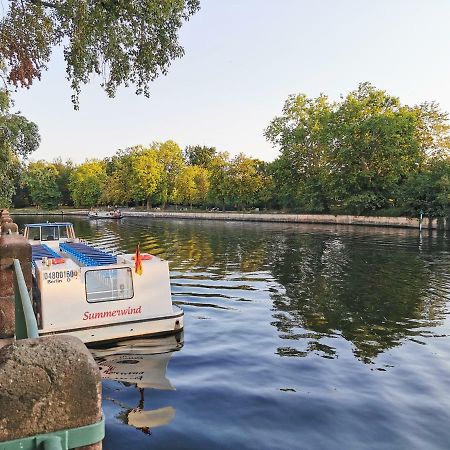 Kvh By Rockchair Apartments L Superhost Status L Boxspringbett Am Schloss Charlottenburg Welcomes You! Берлин Экстерьер фото