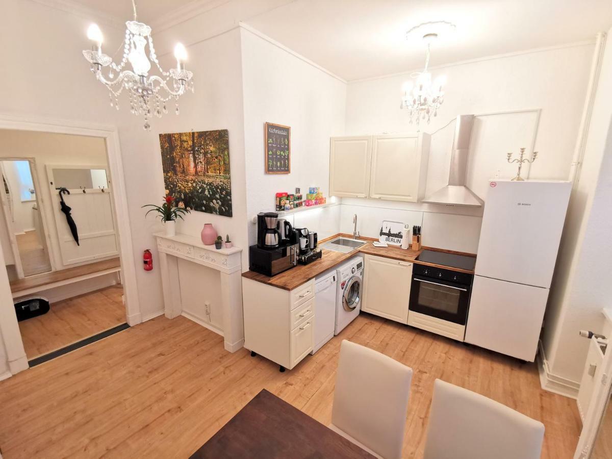 Kvh By Rockchair Apartments L Superhost Status L Boxspringbett Am Schloss Charlottenburg Welcomes You! Берлин Экстерьер фото