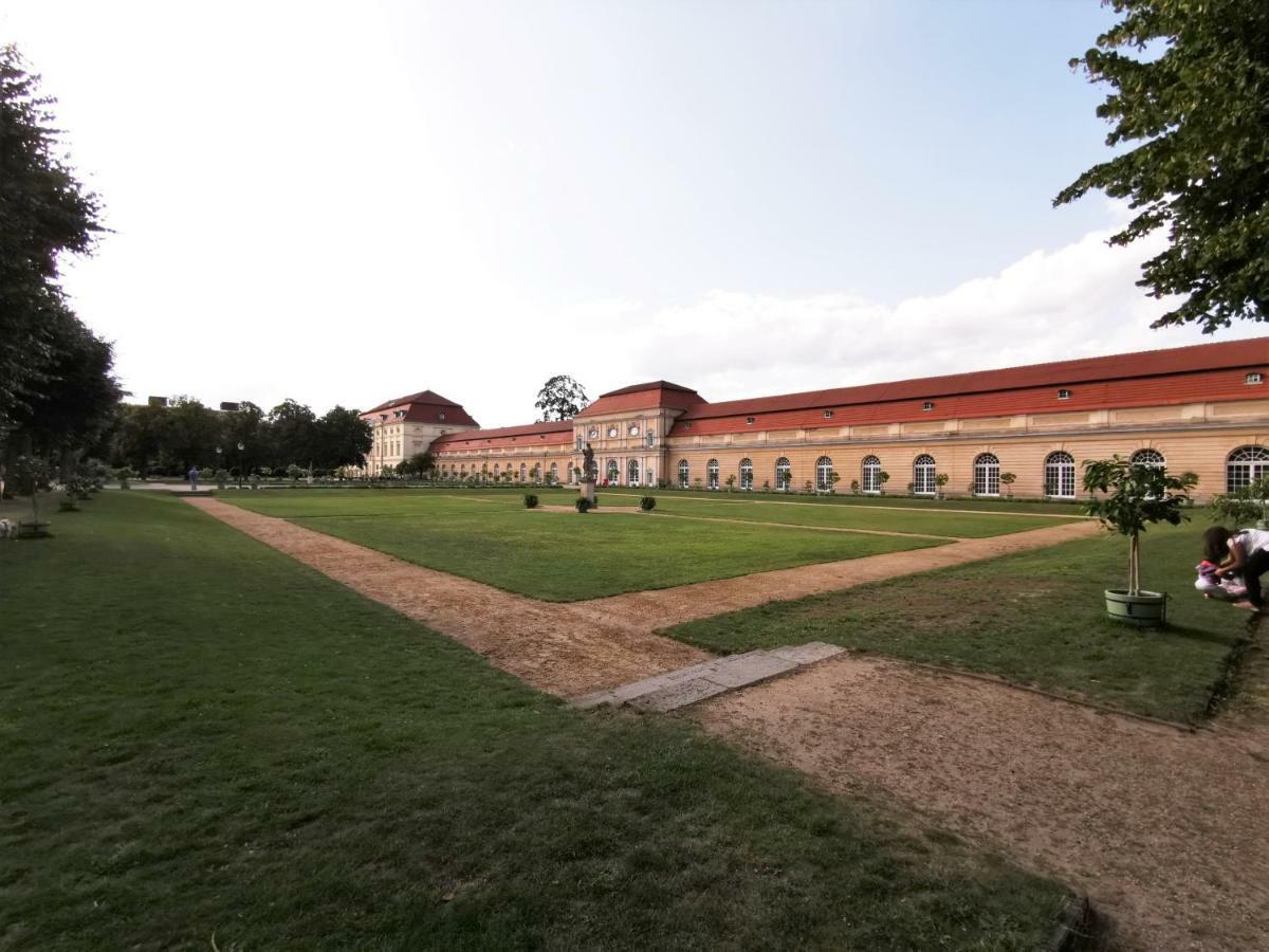 Kvh By Rockchair Apartments L Superhost Status L Boxspringbett Am Schloss Charlottenburg Welcomes You! Берлин Экстерьер фото